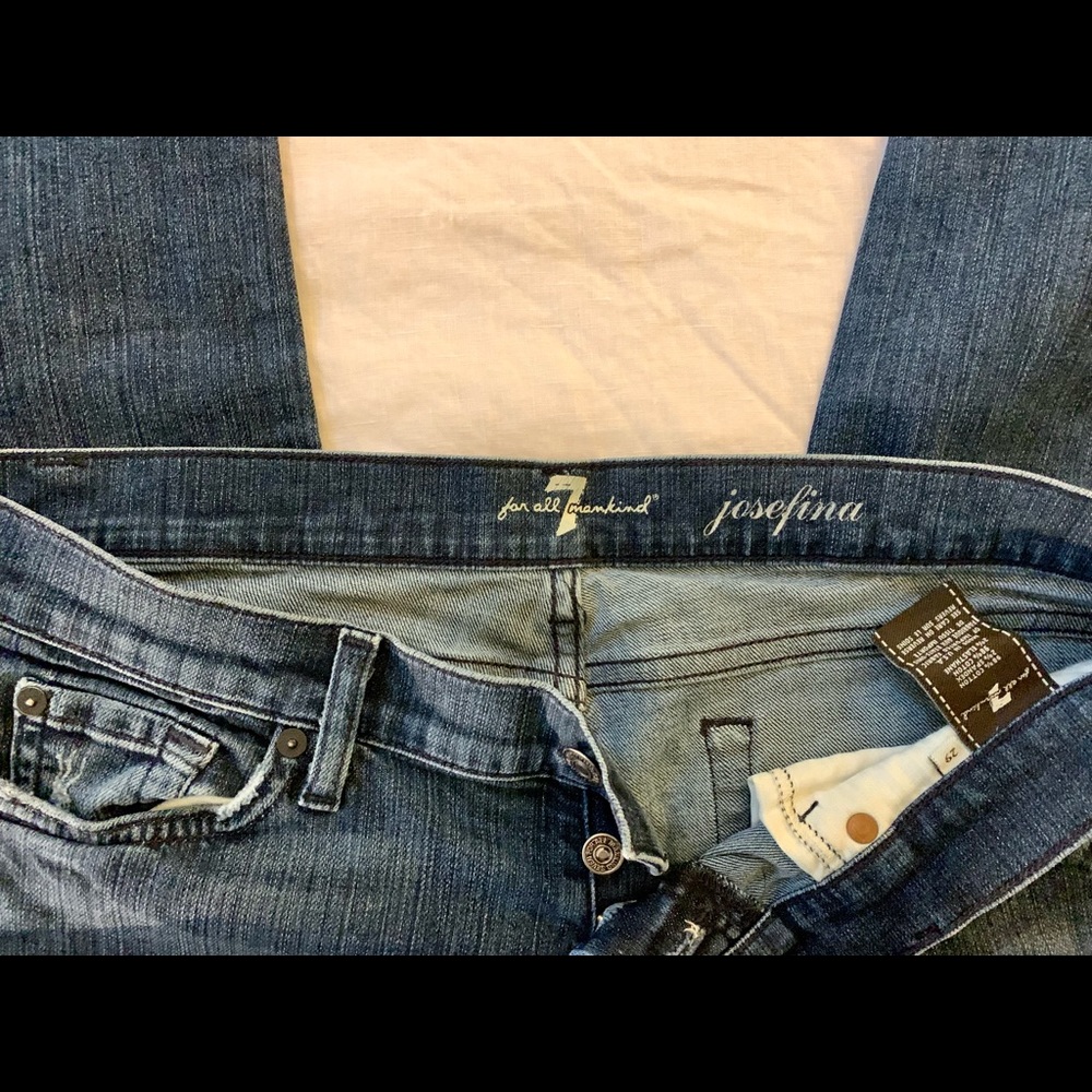 7 For All Mankind, Josefina